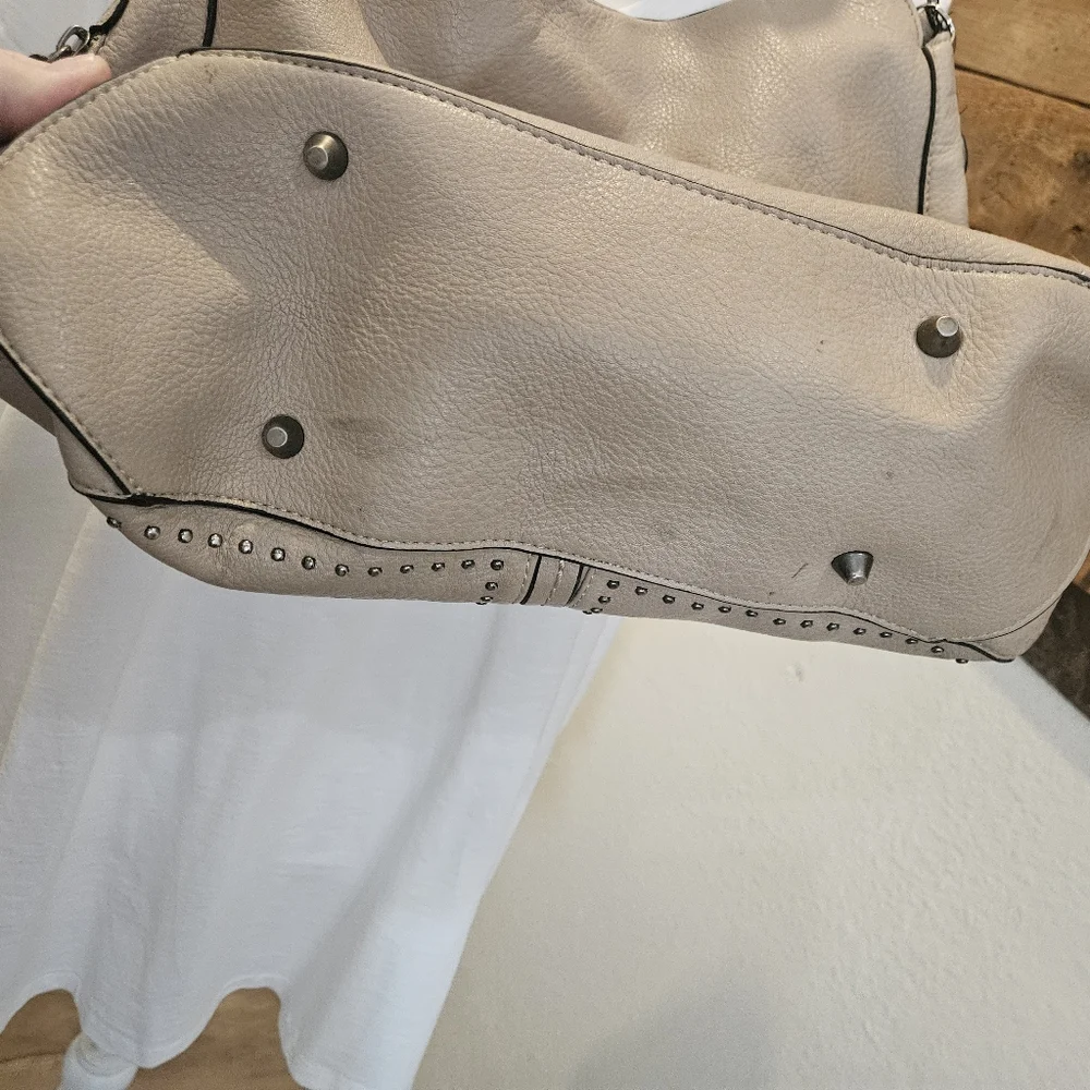 Conceal And Carry Montana West Purse. EUC No Crossbody Strap. (Bin13) - Picture 6 of 7